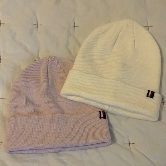 Tommy Hilfiger White/Cream and Pink Beanie Duo - Picture 2 of 2